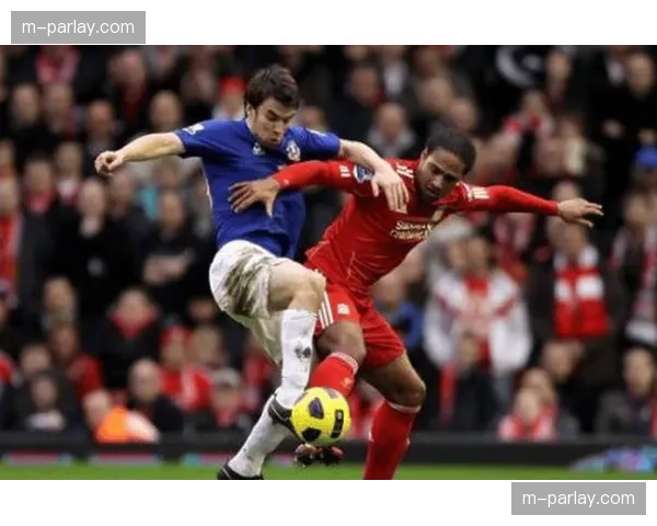 阿斯顿维拉官宣：新援后卫体检通过，将丰富球队三后卫选择